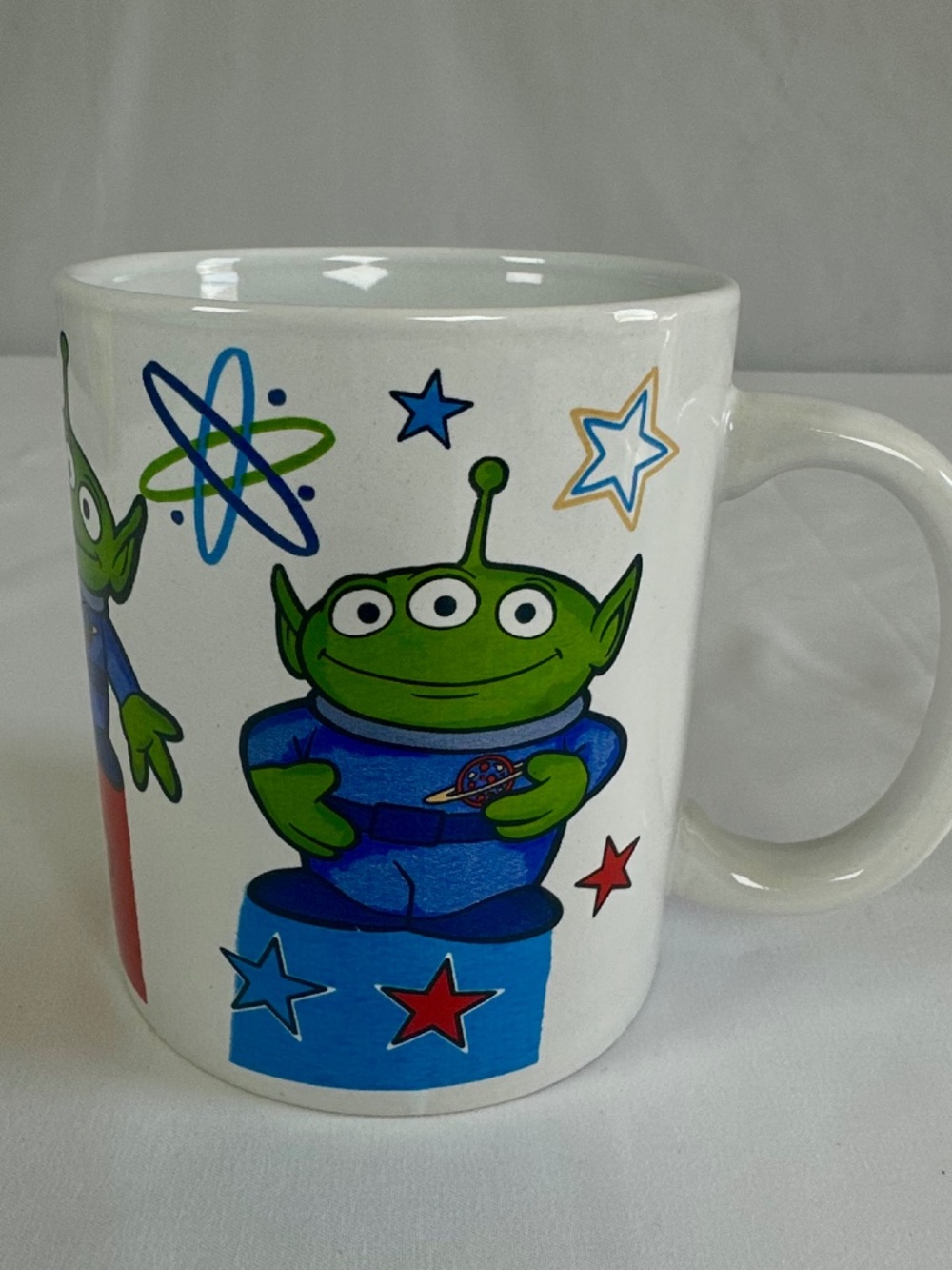 Disney Pixar Toy Story Aliens "Ooohhh" Ceramic Mug 16 Fl Oz Pizza Planet Green